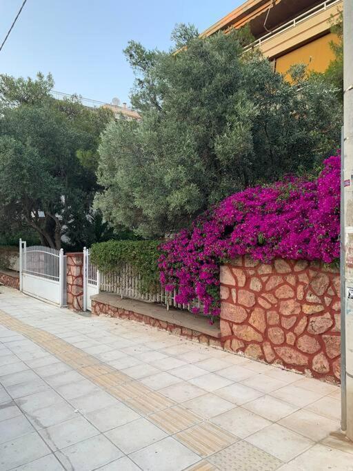 Varkiza Lux Apartment Luaran gambar